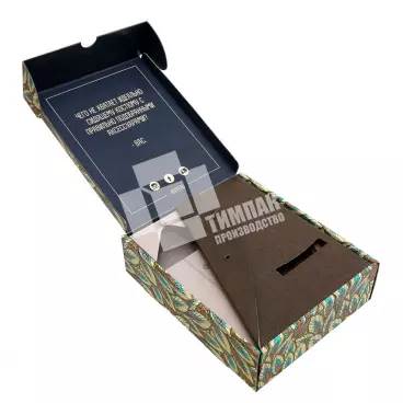 Коробка под аксессуары для костюма